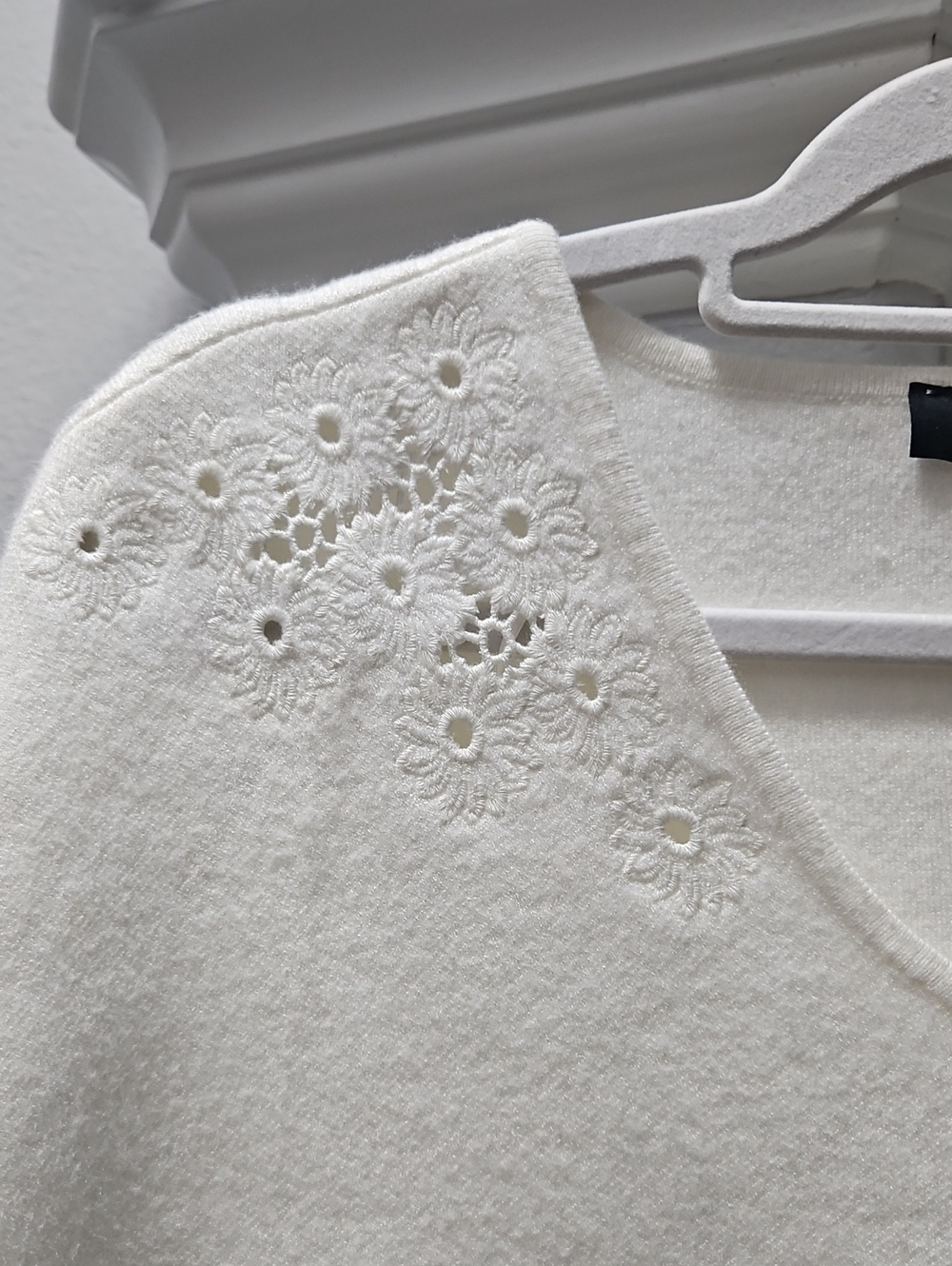 Tahari Ivory V-Neck Sweater with Shoulder Eyelet Embroidery - Picture 2 of 6